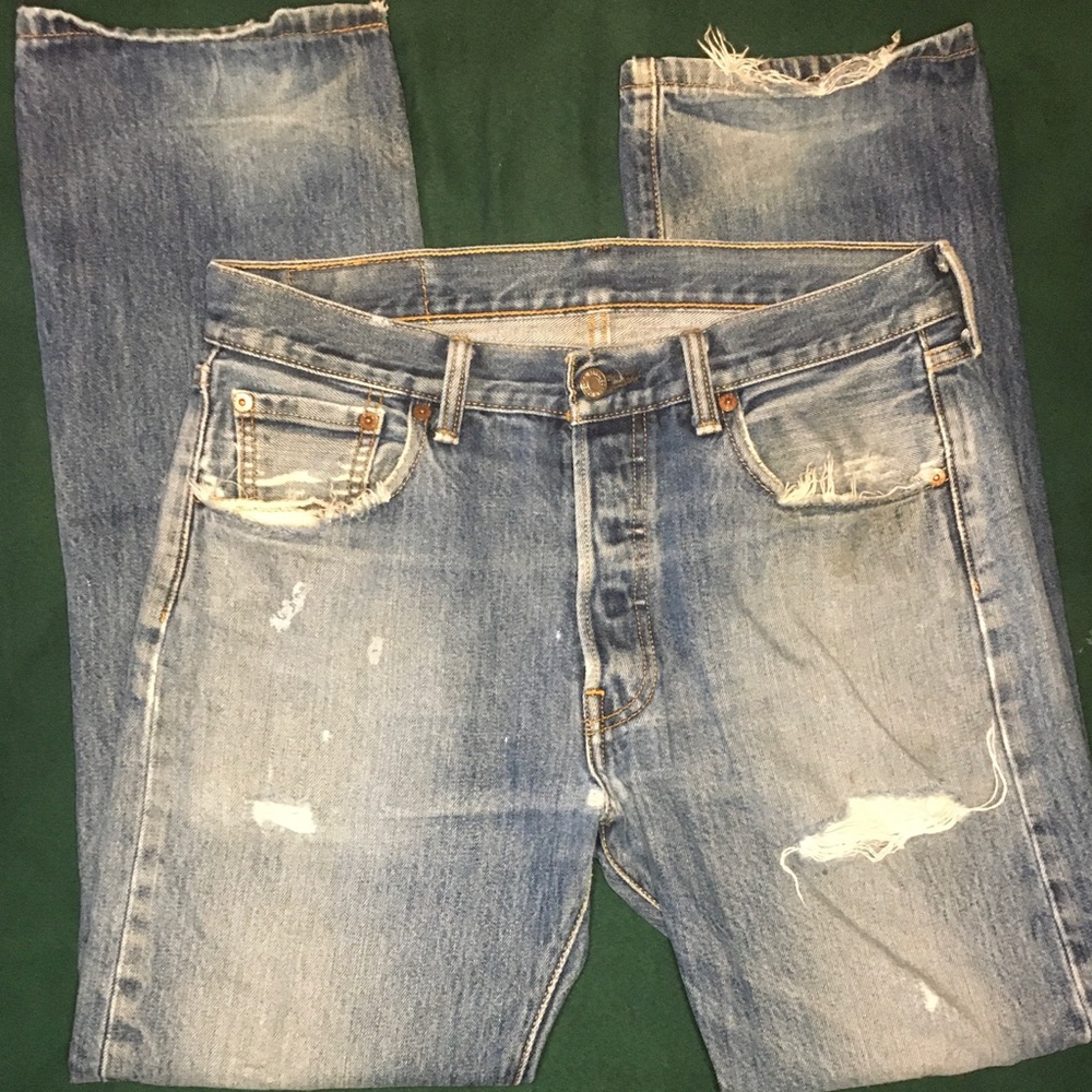 Distressed Levi’s 501s